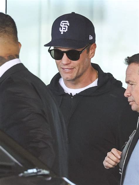 tom brady melbourne|Fan’s hilarious act as Tom Brady quietly arrives in Australia.